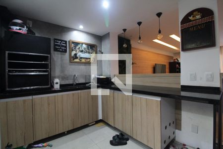 Casa de condomínio à venda com 176m², 4 quartos e 1 vagaCozinha e Área de Serviço