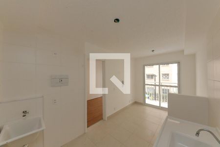 Apartamento para alugar com 30m², 1 quarto e sem vagaSala/Cozinha