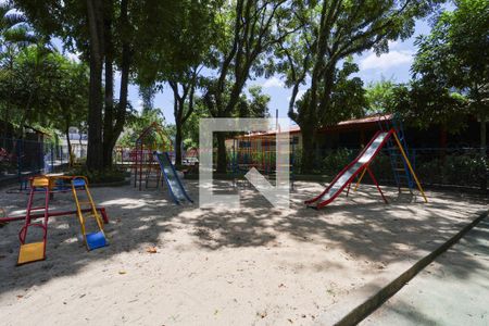 Apartamento à venda com 54m², 2 quartos e 1 vaga Apartamento à venda com 54m², 2 quartos e 1 vagaÁrea comum - Playground