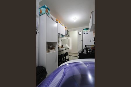 Apartamento à venda com 54m², 2 quartos e 1 vaga Apartamento à venda com 54m², 2 quartos e 1 vagaCozinha e Área de Serviço