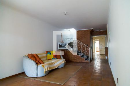 Sala de casa para alugar com 3 quartos, 208m² em Planalto Paulista, São Paulo