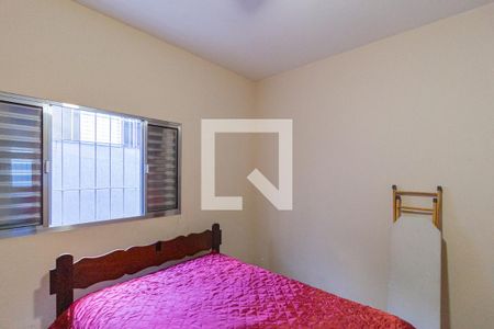 Casa à venda com 250m², 2 quartos e 2 vagas Casa à venda com 250m², 2 quartos e 2 vagasQuarto 2