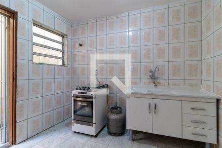 Casa para alugar com 2400m², 2 quartos e 3 vagas Casa para alugar com 2400m², 2 quartos e 3 vagasCozinha