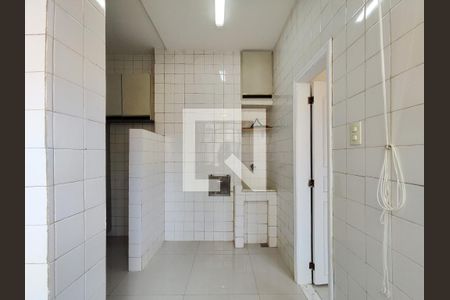 Apartamento à venda com 93m², 3 quartos e 1 vaga Apartamento à venda com 93m², 3 quartos e 1 vagaÁrea de Serviço