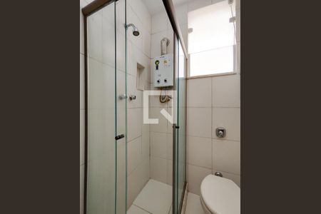 Apartamento à venda com 93m², 3 quartos e 1 vaga Apartamento à venda com 93m², 3 quartos e 1 vagaBanheiro Corredor