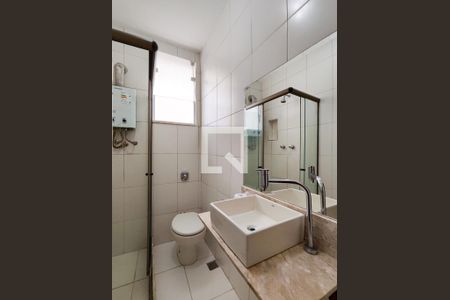 Apartamento à venda com 93m², 3 quartos e 1 vaga Apartamento à venda com 93m², 3 quartos e 1 vagaBanheiro Corredor