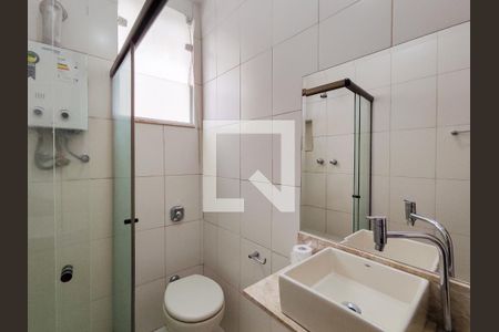 Apartamento à venda com 93m², 3 quartos e 1 vaga Apartamento à venda com 93m², 3 quartos e 1 vagaBanheiro Corredor