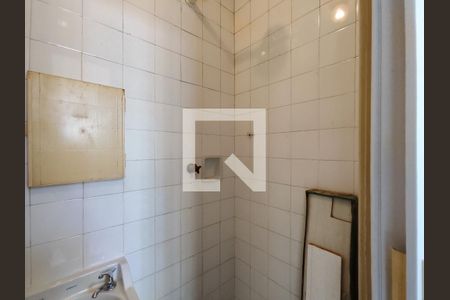 Apartamento à venda com 93m², 3 quartos e 1 vaga Apartamento à venda com 93m², 3 quartos e 1 vagaBanheiro de serviço