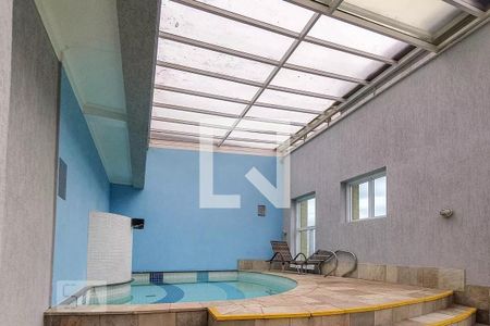 Studio à venda com 30m², 1 quarto e 1 vagaPiscina