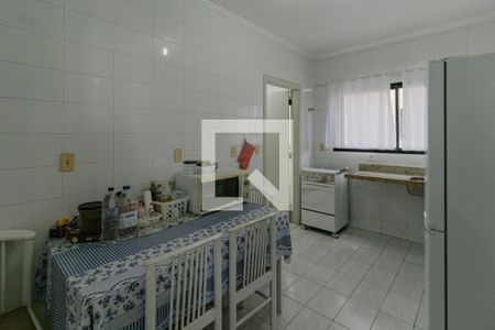 Apartamento para alugar com 140m², 3 quartos e 3 vagasCozinha
