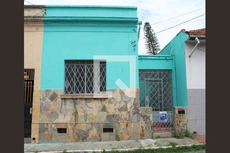 Casa para alugar com 98m², 2 quartos e sem vagaFachada