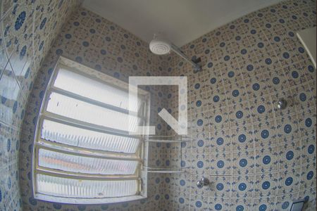 Banheiro de casa para alugar com 3 quartos, 150m² em Vila Dalva, São Paulo