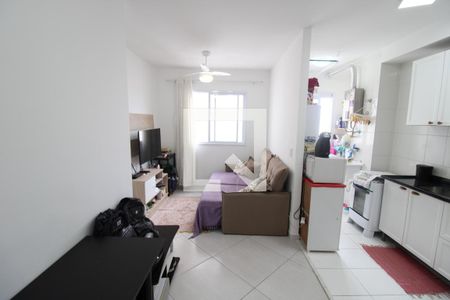 Sala de apartamento para alugar com 2 quartos, 40m² em Vila Nova Cachoeirinha, São Paulo