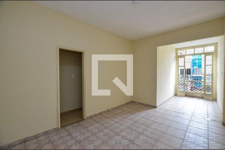 Apartamento à venda com 110m², 2 quartos e sem vagaSala