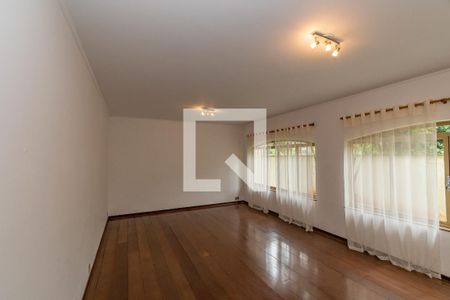 Sala de Estar de casa de condomínio para alugar com 5 quartos, 540m² em Jardim Chapadão, Campinas