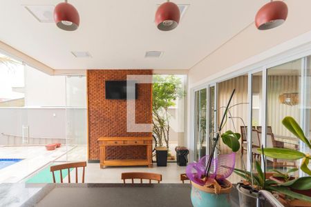 Casa de condomínio à venda com 296m², 3 quartos e 4 vagasEspaço Gourmet