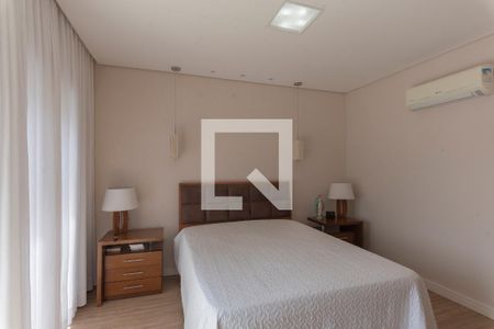 Casa de condomínio à venda com 296m², 3 quartos e 4 vagasSuíte 1