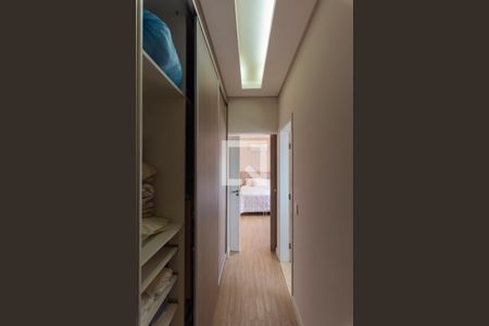 Casa de condomínio à venda com 296m², 3 quartos e 4 vagasCloset da Suíte 3