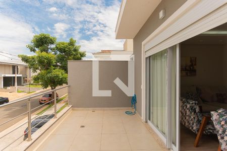 Casa de condomínio à venda com 296m², 3 quartos e 4 vagasSala de TV