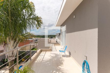 Casa de condomínio à venda com 296m², 3 quartos e 4 vagasTerraço da Suíte 1