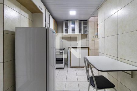 Cozinha de apartamento para alugar com 1 quarto, 30m² em Aclimação, São Paulo