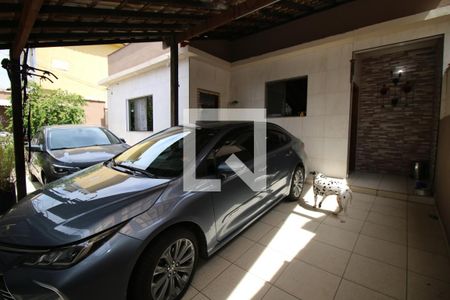 Casa à venda com 191m², 5 quartos e 3 vagasÁrea comum - Garagem