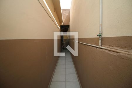 Casa à venda com 191m², 5 quartos e 3 vagasÁrea comum - Corredor lateral