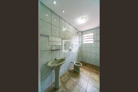 Banheiro  de casa para alugar com 1 quarto, 100m² em Jardim Ipanema, Santo André