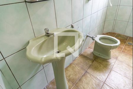 Banheiro  de casa para alugar com 1 quarto, 100m² em Jardim Ipanema, Santo André