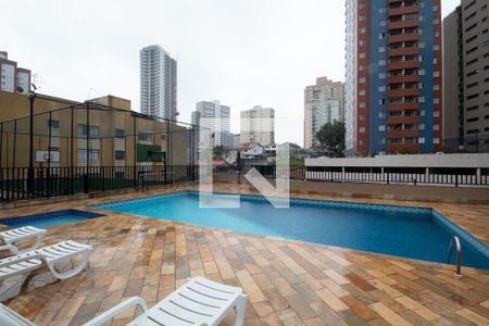 Apartamento à venda com 54m², 2 quartos e 2 vagas Apartamento à venda com 54m², 2 quartos e 2 vagasÁrea comum - Piscina