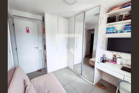 Quarto 1 de apartamento para alugar com 2 quartos, 120m² em Todos Os Santos, Rio de Janeiro