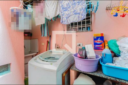 Casa à venda com 189m², 4 quartos e 1 vagaÁrea de Serviço