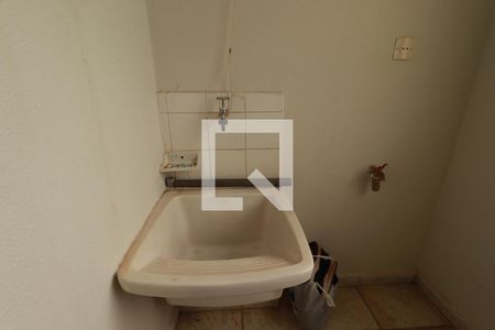 Apartamento para alugar com 60m², 2 quartos e 1 vagaÁrea de Serviço 