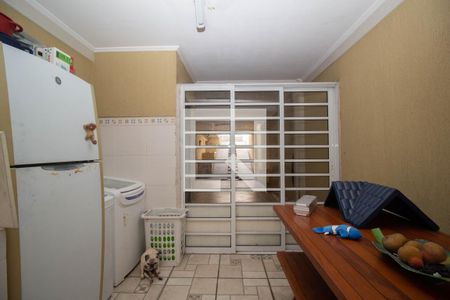 Casa à venda com 183m², 3 quartos e 2 vagas Casa à venda com 183m², 3 quartos e 2 vagasÁrea de Serviço