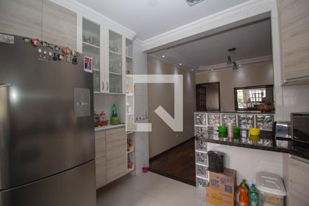Casa à venda com 183m², 3 quartos e 2 vagas Casa à venda com 183m², 3 quartos e 2 vagasCozinha