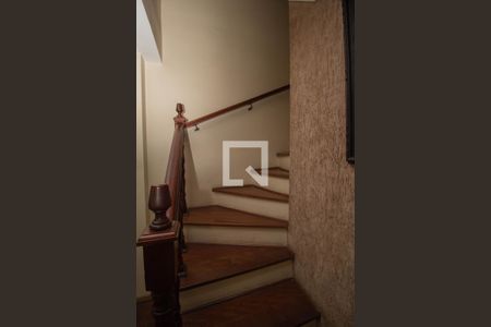 Escada de casa à venda com 3 quartos, 183m² em Sítio Morro Grande, São Paulo