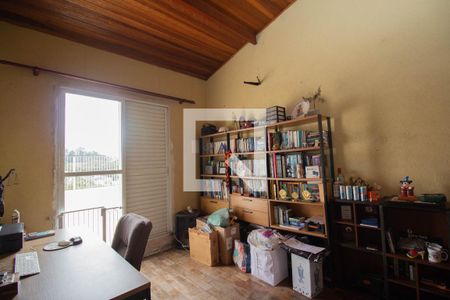 Casa à venda com 183m², 3 quartos e 2 vagas Casa à venda com 183m², 3 quartos e 2 vagasSótã