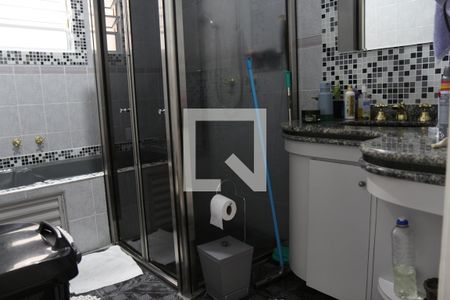 Casa à venda com 137m², 3 quartos e 2 vagasBanheiro 2