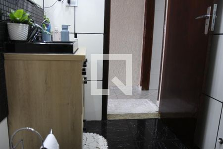 Casa à venda com 137m², 3 quartos e 2 vagasBanheiro 1