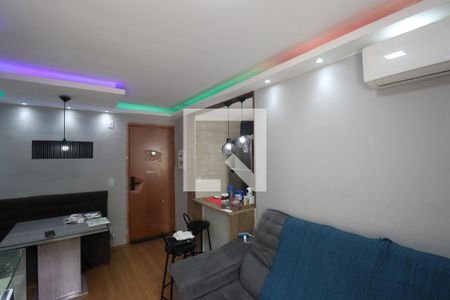 Sala de apartamento para alugar com 2 quartos, 50m² em Alcantara, São Gonçalo