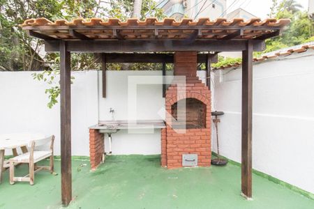 Casa para alugar com 278m², 3 quartos e 3 vagasChurrasqueira