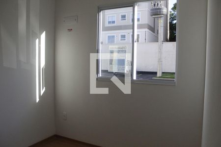 Quarto 2 de apartamento para alugar com 2 quartos, 38m² em Jansen, Gravataí