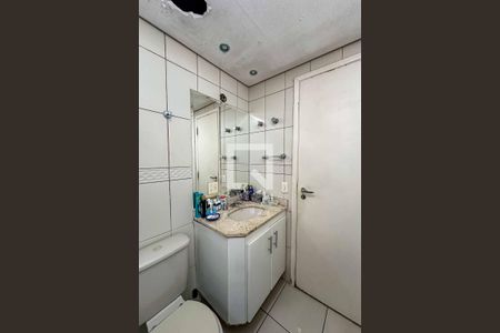 Apartamento à venda com 124m², 3 quartos e 3 vagasBanheiro da Suíte 2