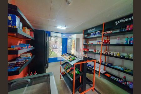 Apartamento para alugar com 70m², 3 quartos e 1 vagaÁrea comum - mercadinho