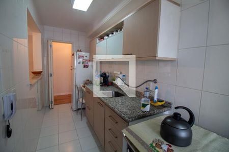 Apartamento à venda com 73m², 2 quartos e 1 vagaCozinha