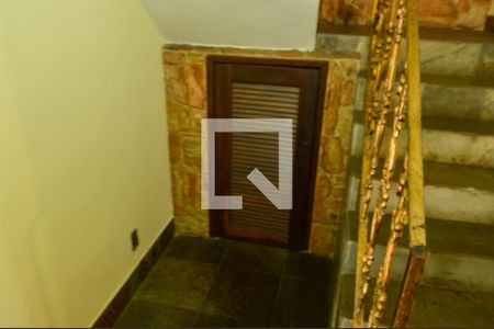 Casa de condomínio à venda com 278m², 5 quartos e 5 vagasArmario da Escada 