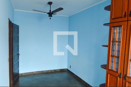 Casa de condomínio à venda com 278m², 5 quartos e 5 vagasQuarto 3