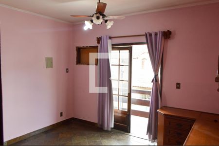 Casa de condomínio à venda com 278m², 5 quartos e 5 vagasQuarto 1