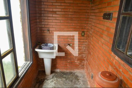 Casa de condomínio à venda com 278m², 5 quartos e 5 vagasÁrea de Serviço