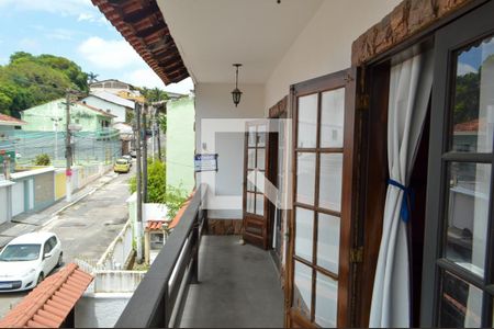 Casa de condomínio à venda com 278m², 5 quartos e 5 vagasVaranda